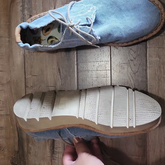 Watson & Parker Blue Chambray Espadrille - Picture 3 of 4